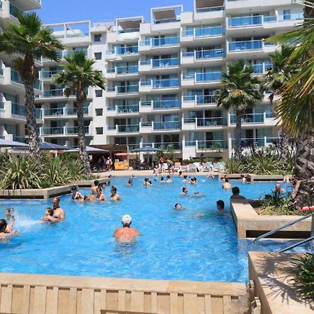 Acacias Suites Apartments سالو المظهر الخارجي الصورة